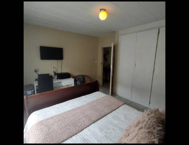 2 BEDROOM SIMPLEX FOR SALE IN HIGHVELD